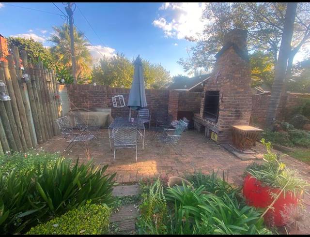 5 BEDROOM HOUSE FOR SALE IN KANONKOP